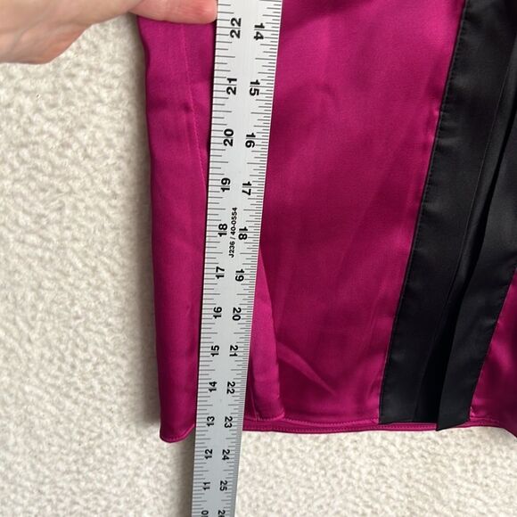 Tahari Blouse Womens XS Pink Satin Halter Neck Sleeveless Tank‎ Top Shirt - Picture 4 of 6